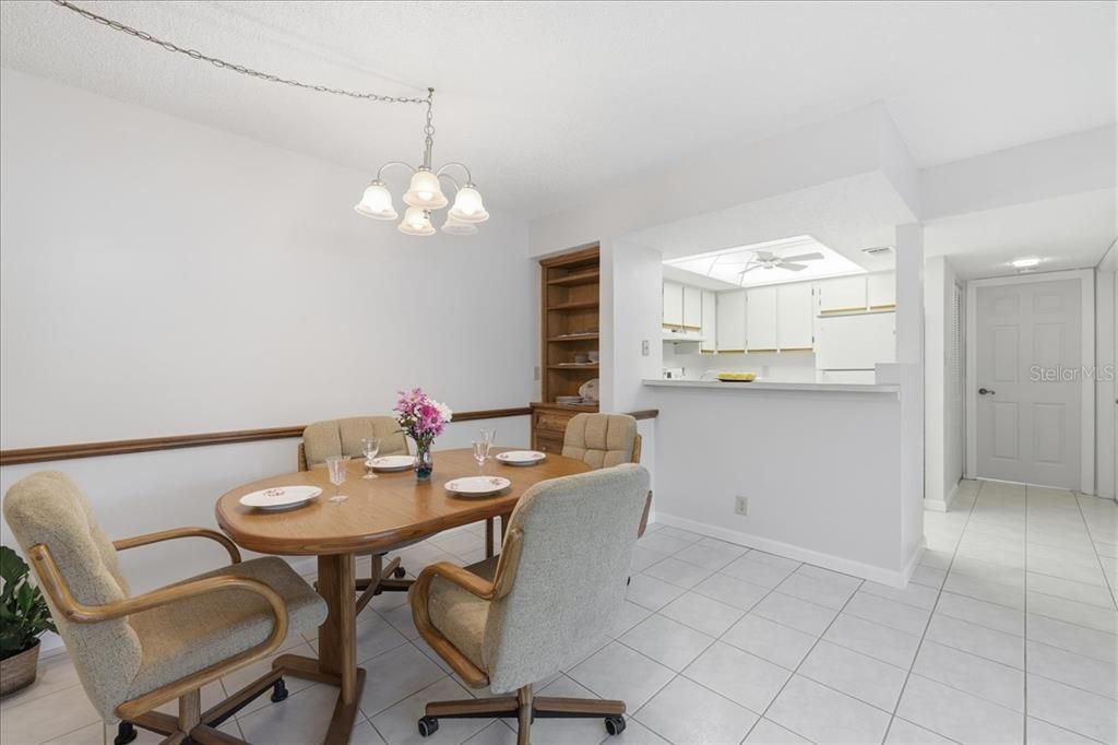 En Venta: $124,900 (1 camas, 1 baños, 689 Pies cuadrados)