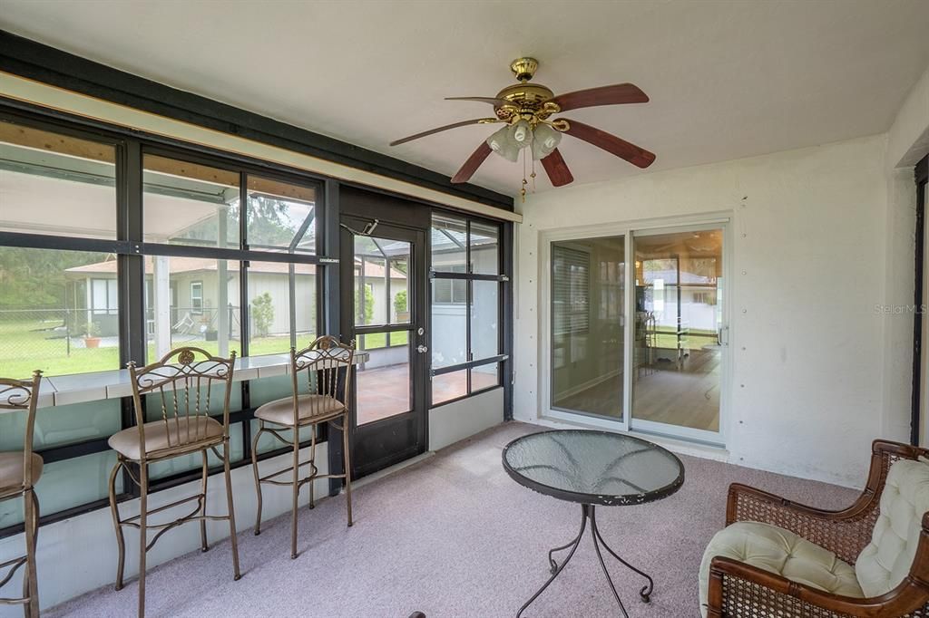 Activo con contrato: $289,000 (3 camas, 2 baños, 1497 Pies cuadrados)