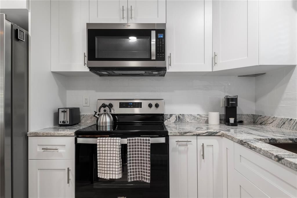 For Rent: $1,795 (2 beds, 1 baths, 650 Square Feet)
