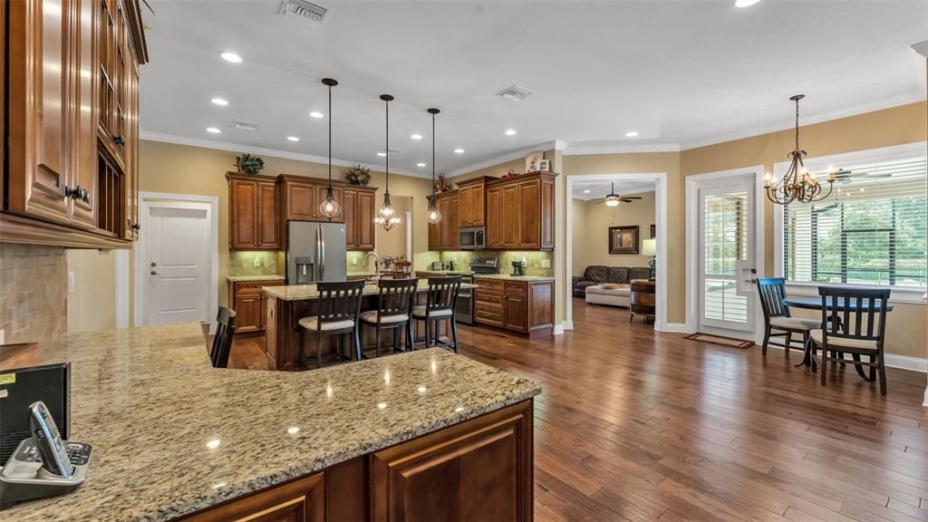 Active With Contract: $995,000 (4 beds, 3 baths, 2994 Square Feet)