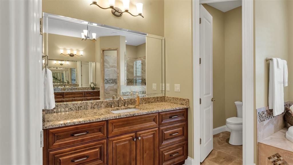 Active With Contract: $995,000 (4 beds, 3 baths, 2994 Square Feet)