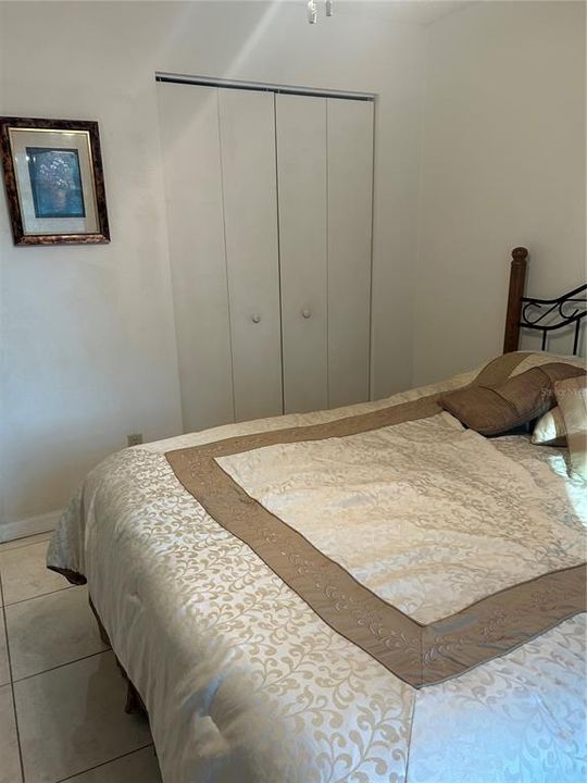 For Sale: $194,000 (3 beds, 1 baths, 1018 Square Feet)