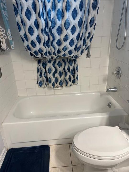 For Sale: $194,000 (3 beds, 1 baths, 1018 Square Feet)