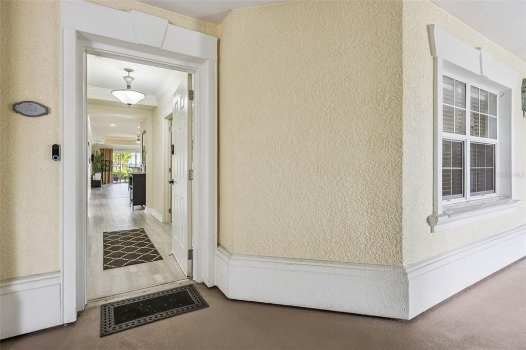 На продажу: $369,900 (3 спален, 3 ванн, 1630 Квадратных фут)