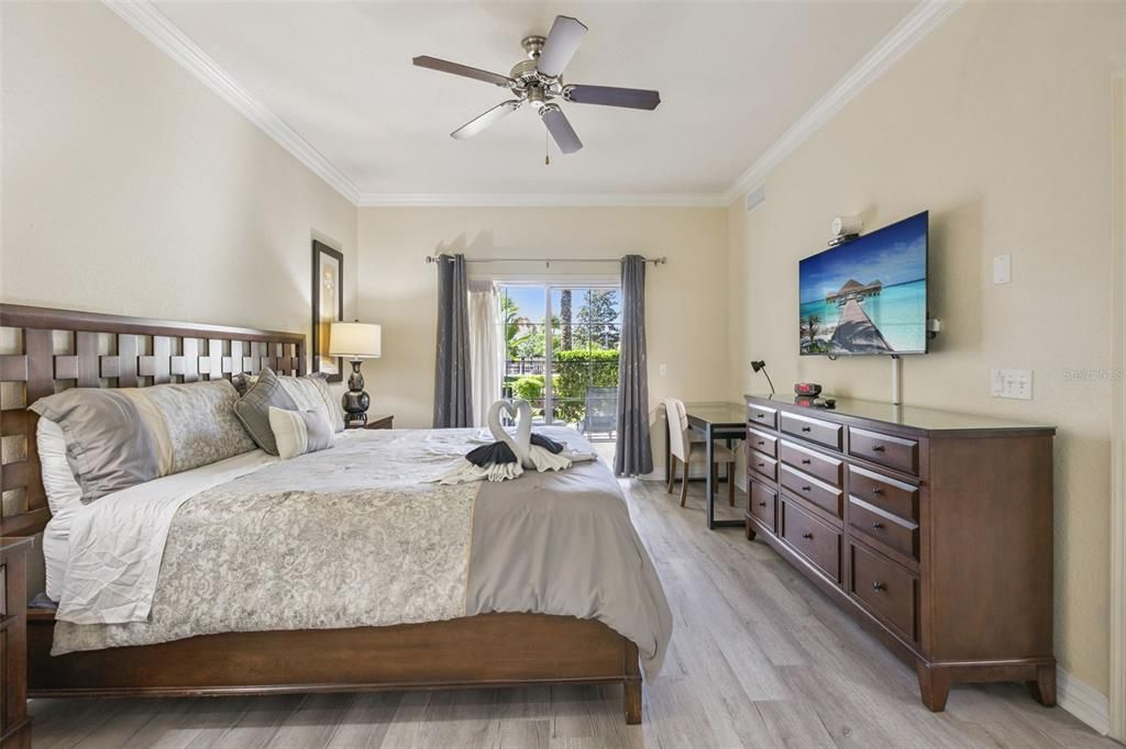 На продажу: $369,900 (3 спален, 3 ванн, 1630 Квадратных фут)