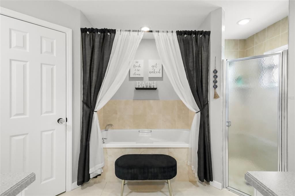 Active With Contract: $499,900 (4 beds, 2 baths, 2036 Square Feet)