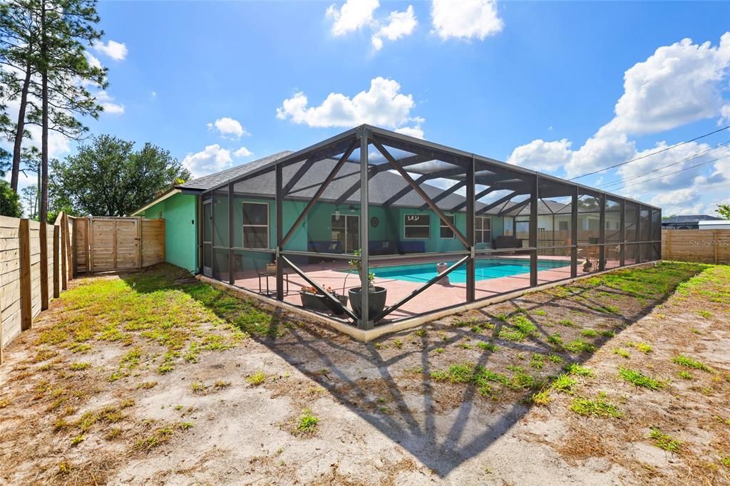 Active With Contract: $499,900 (4 beds, 2 baths, 2036 Square Feet)