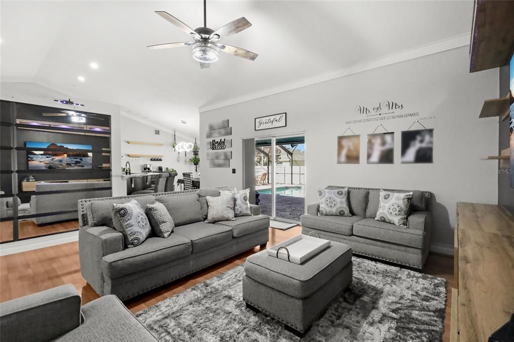 Active With Contract: $499,900 (4 beds, 2 baths, 2036 Square Feet)