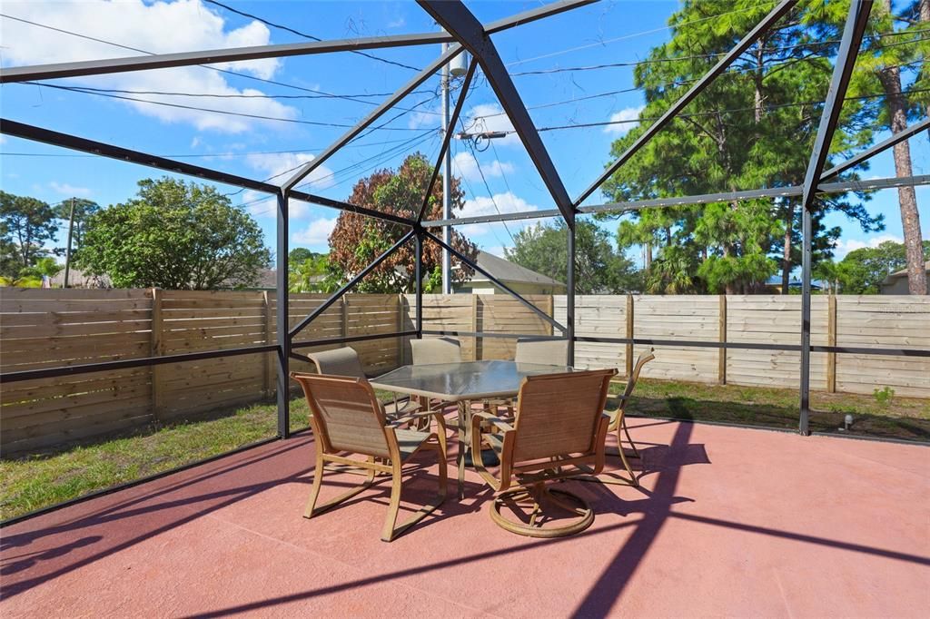 Active With Contract: $499,900 (4 beds, 2 baths, 2036 Square Feet)