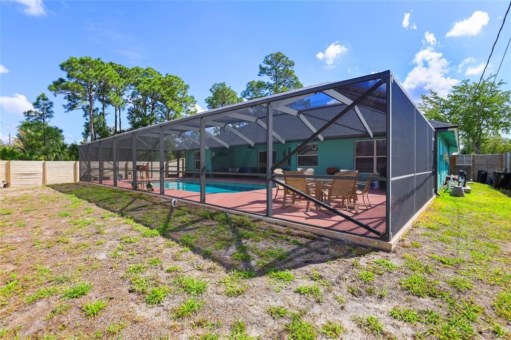 Active With Contract: $499,900 (4 beds, 2 baths, 2036 Square Feet)