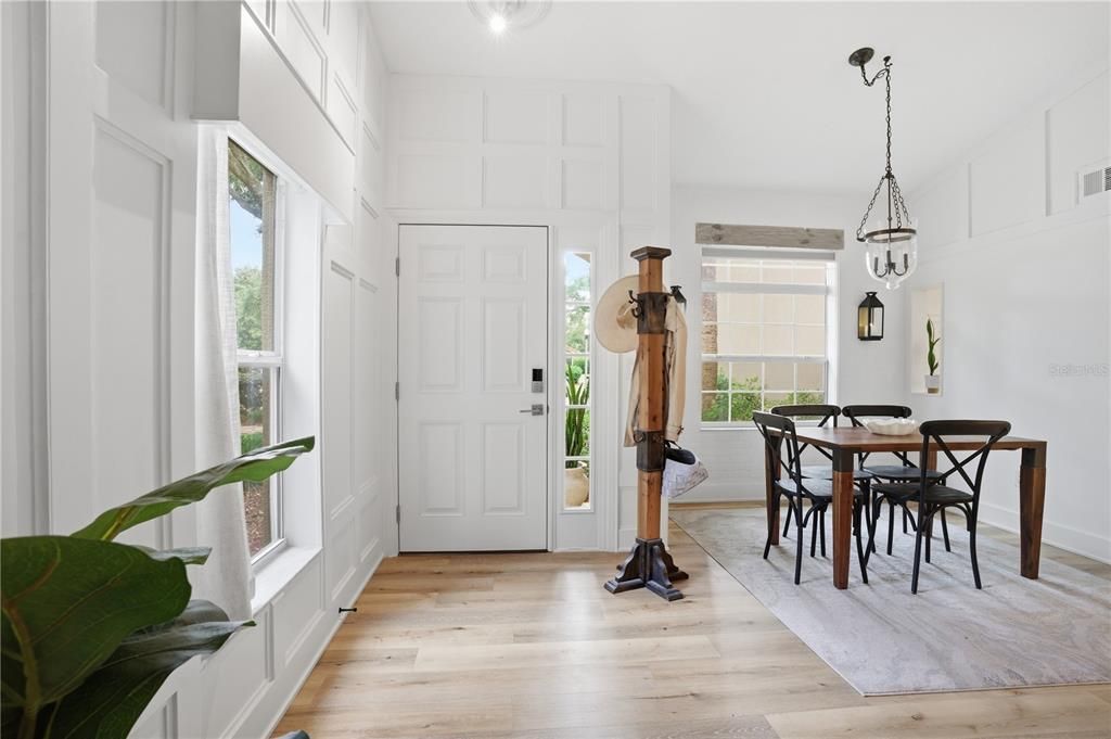 Active With Contract: $279,900 (2 beds, 2 baths, 1281 Square Feet)