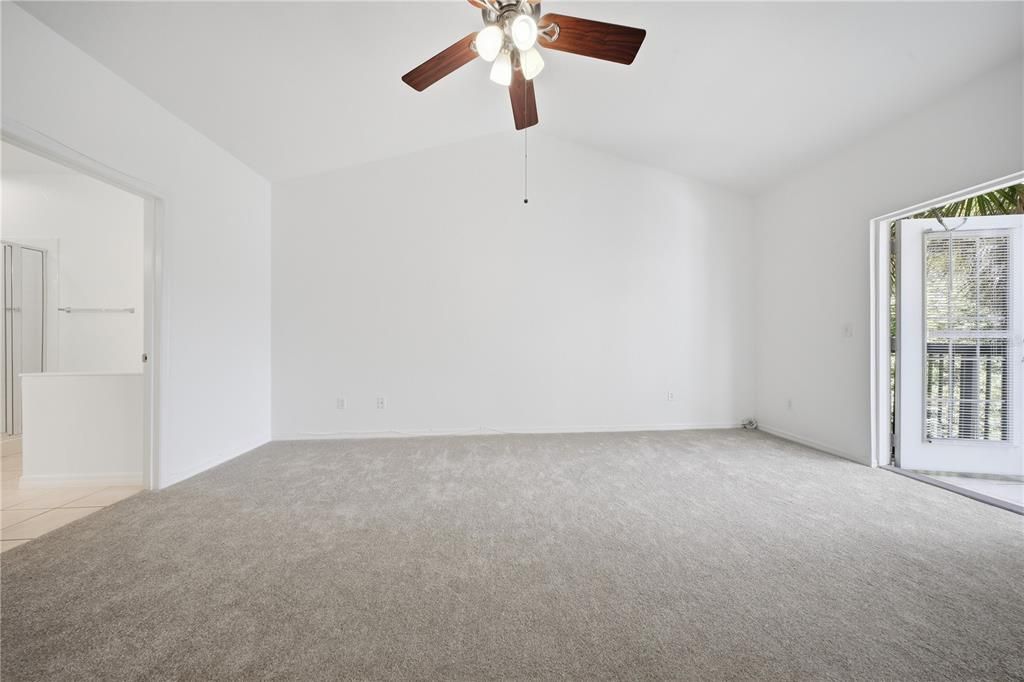 Activo con contrato: $265,000 (2 camas, 2 baños, 1278 Pies cuadrados)
