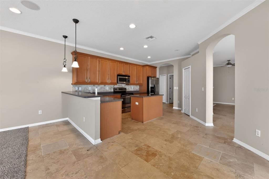 For Sale: $380,000 (4 beds, 3 baths, 2210 Square Feet)