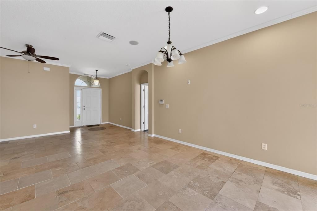For Sale: $380,000 (4 beds, 3 baths, 2210 Square Feet)