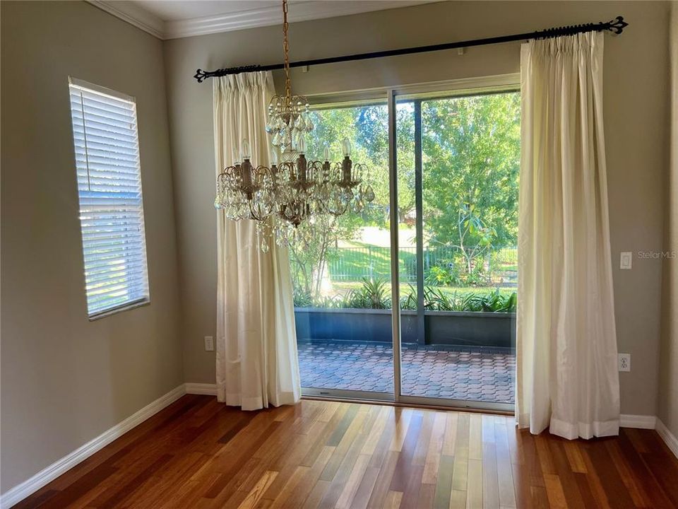 En Venta: $338,000 (2 camas, 2 baños, 1651 Pies cuadrados)