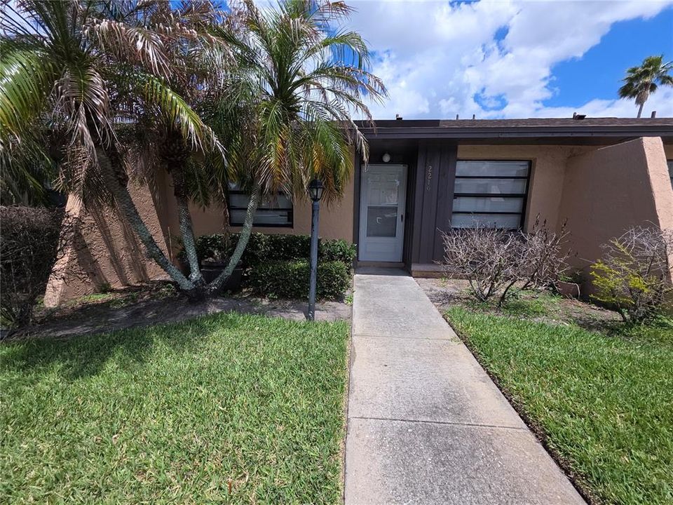 En Venta: $160,000 (2 camas, 2 baños, 991 Pies cuadrados)