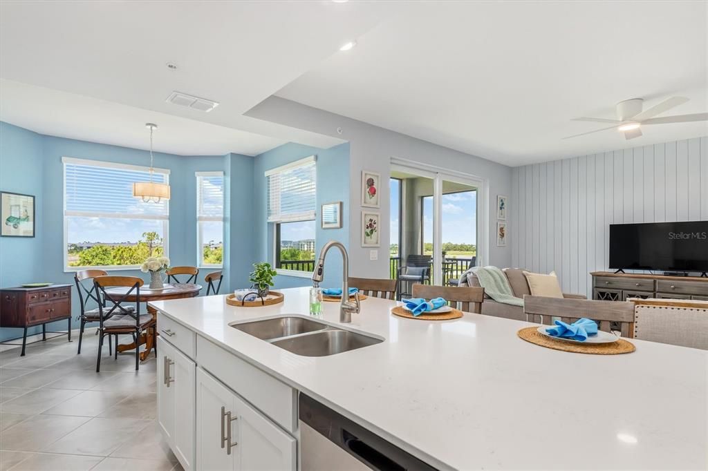 Activo con contrato: $299,000 (2 camas, 2 baños, 1149 Pies cuadrados)