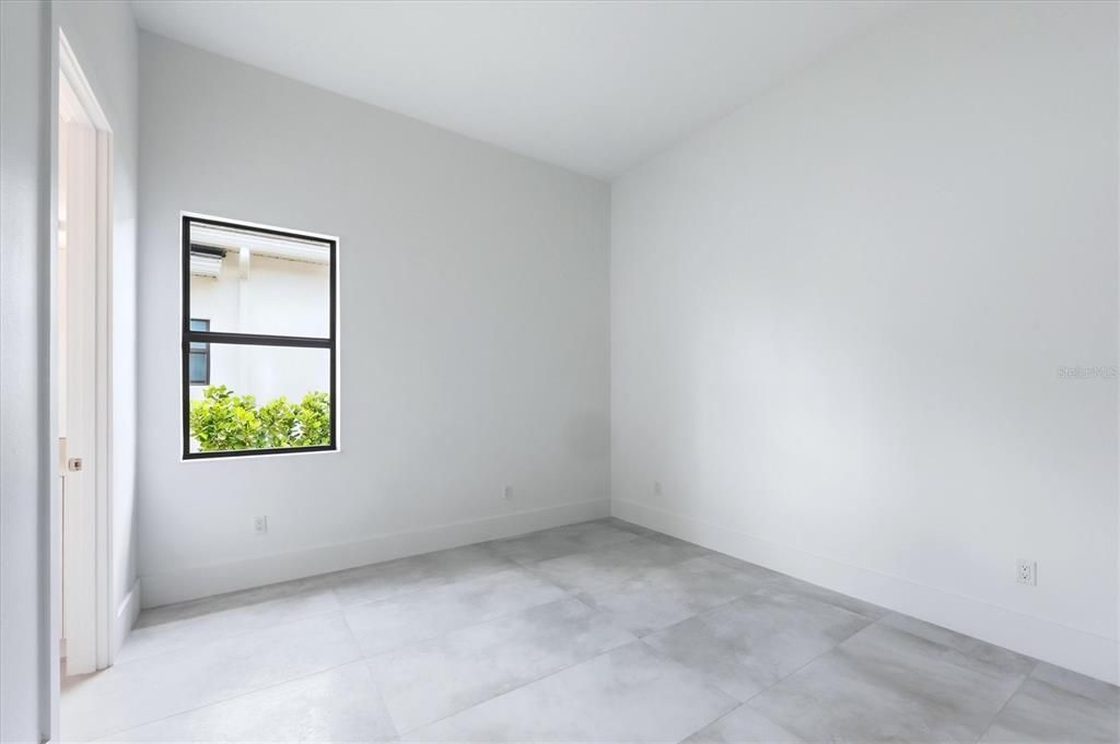 En Venta: $979,000 (3 camas, 3 baños, 3066 Pies cuadrados)