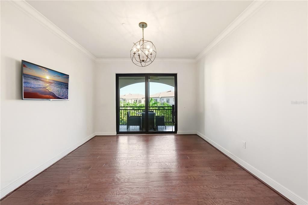 For Sale: $3,150,000 (3 beds, 3 baths, 2950 Square Feet)