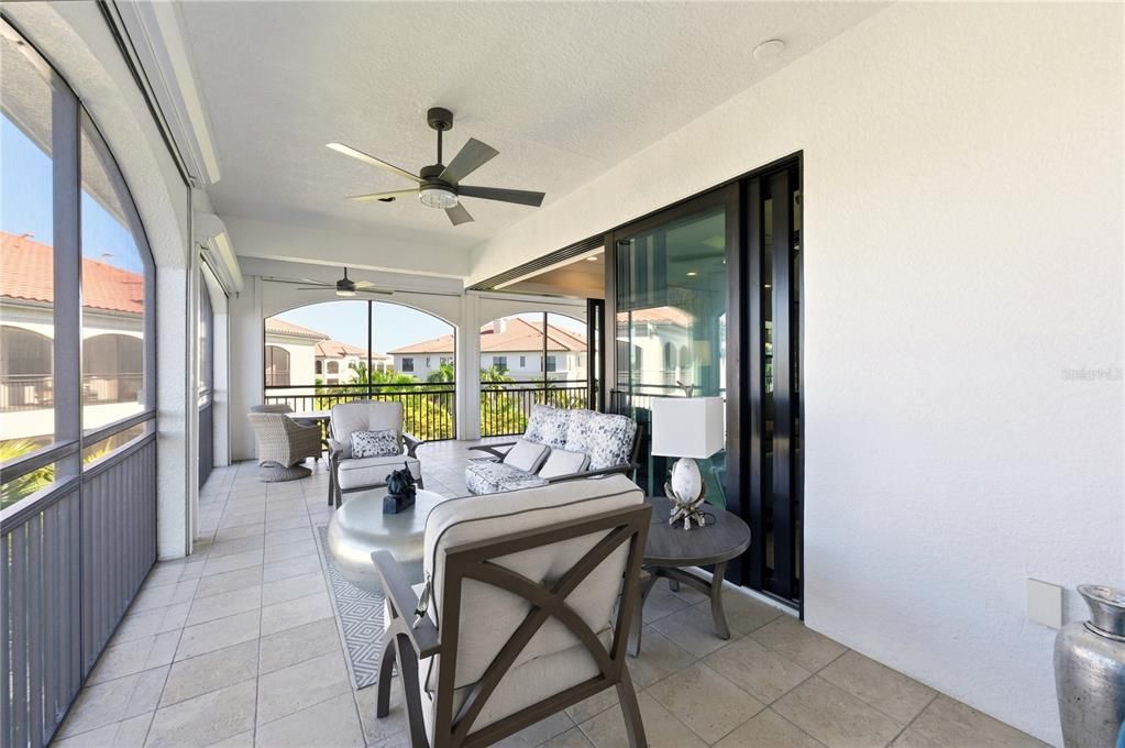 For Sale: $3,150,000 (3 beds, 3 baths, 2950 Square Feet)
