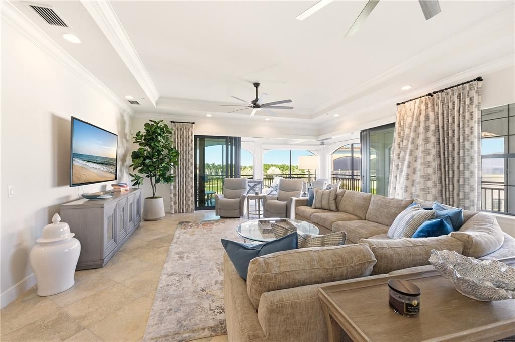For Sale: $3,150,000 (3 beds, 3 baths, 2950 Square Feet)