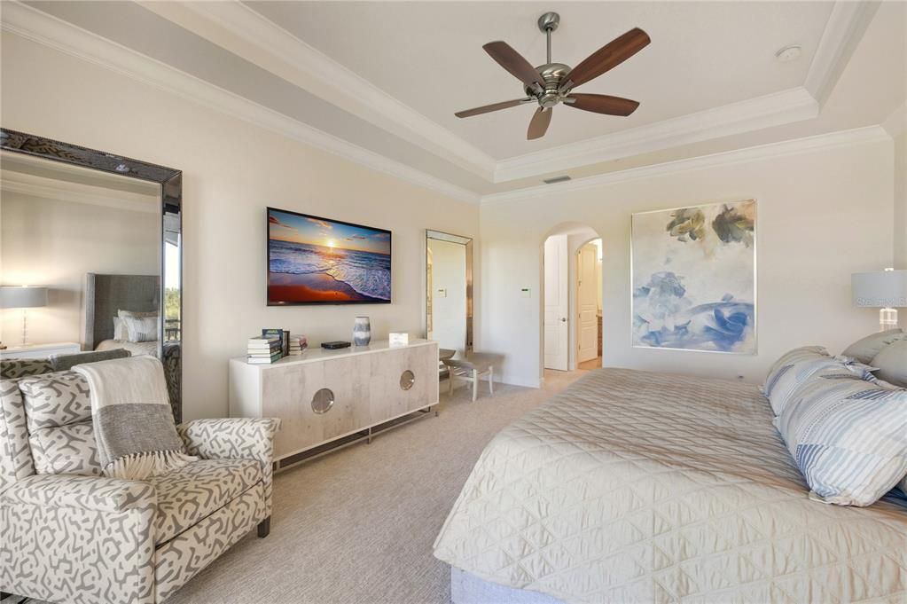For Sale: $3,150,000 (3 beds, 3 baths, 2950 Square Feet)