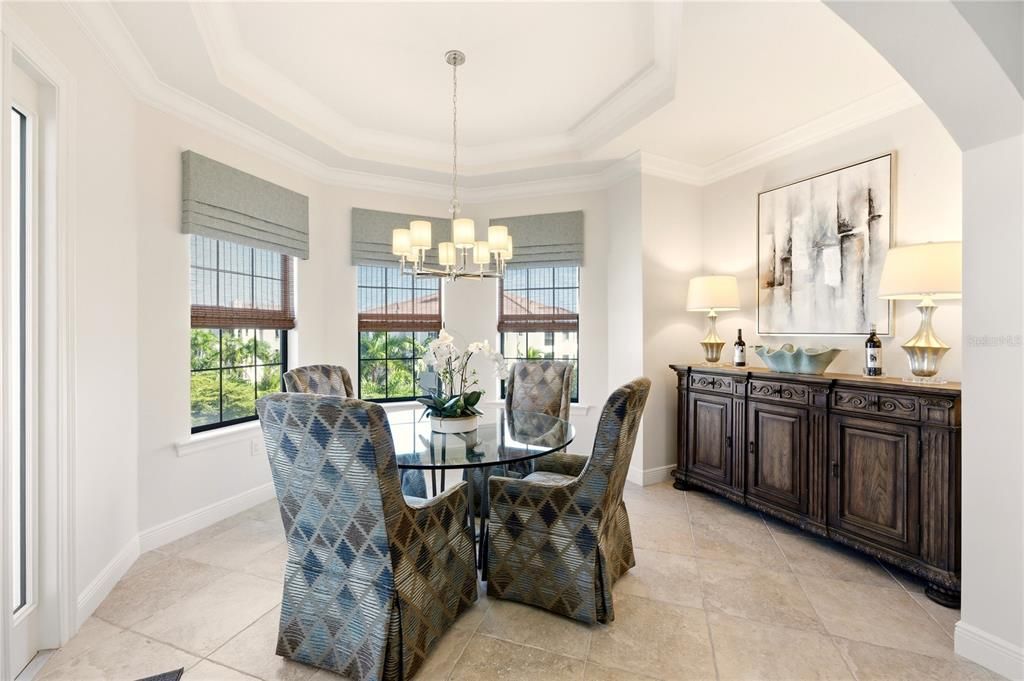 For Sale: $3,150,000 (3 beds, 3 baths, 2950 Square Feet)