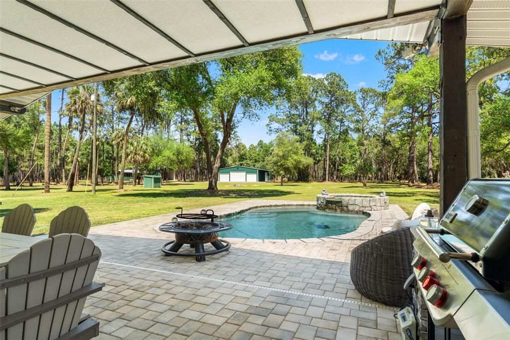 For Sale: $1,250,000 (3 beds, 2 baths, 1800 Square Feet)