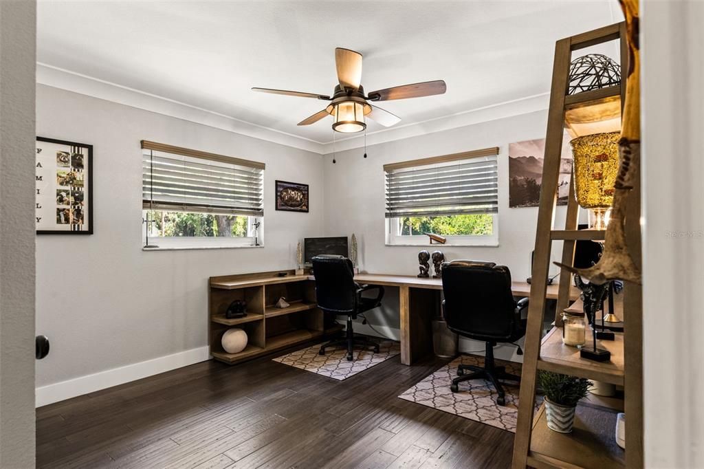 For Sale: $1,250,000 (3 beds, 2 baths, 1800 Square Feet)