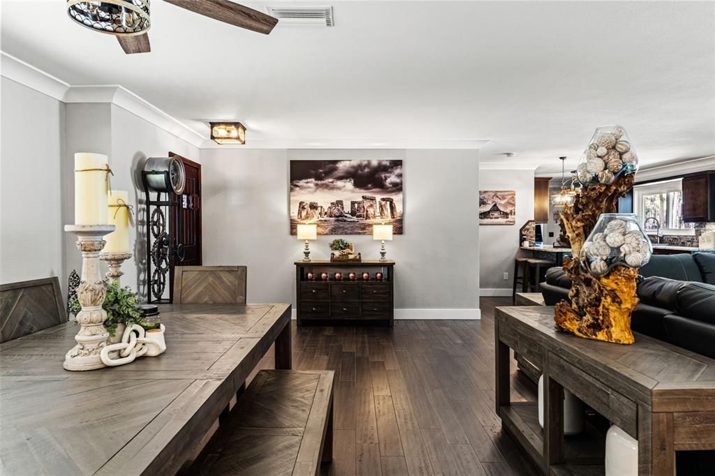 For Sale: $1,250,000 (3 beds, 2 baths, 1800 Square Feet)
