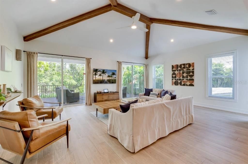 For Sale: $6,950,000 (9 beds, 8 baths, 4244 Square Feet)