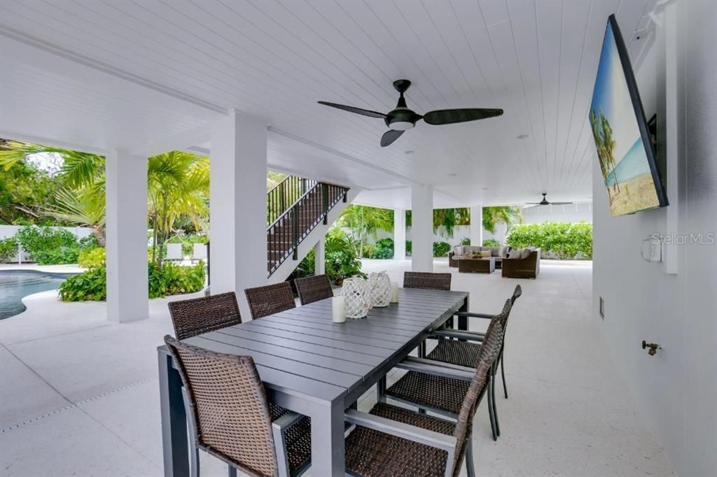 For Sale: $6,950,000 (9 beds, 8 baths, 4244 Square Feet)