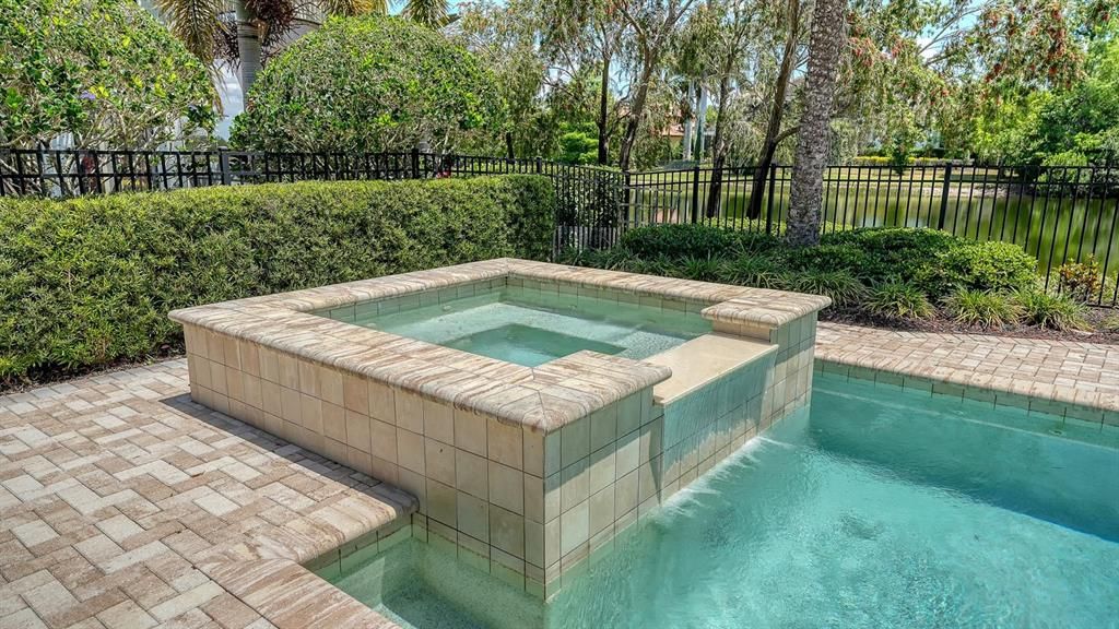 На продажу: $1,999,000 (3 спален, 3 ванн, 2810 Квадратных фут)