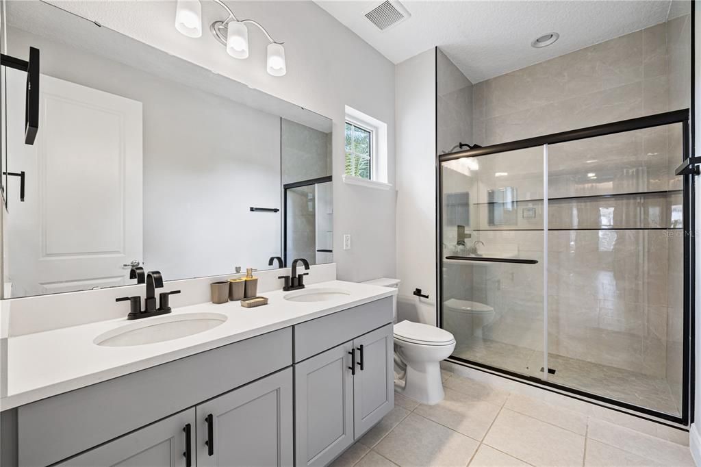 For Sale: $1,650,000 (6 beds, 5 baths, 4206 Square Feet)