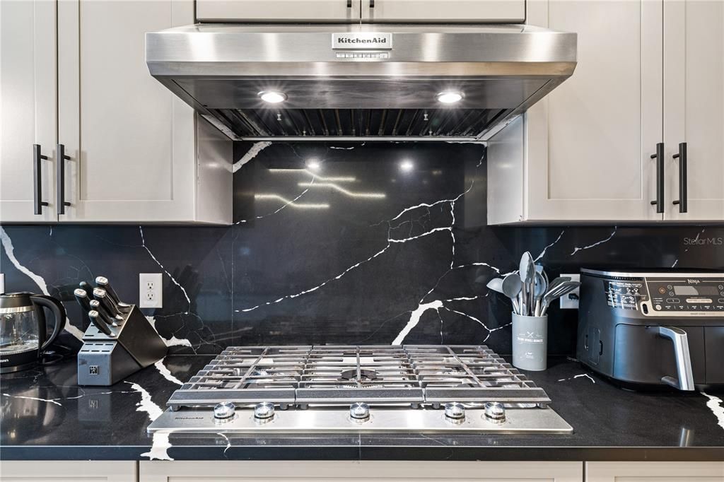 For Sale: $1,650,000 (6 beds, 5 baths, 4206 Square Feet)