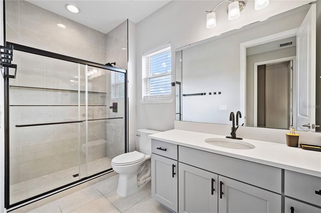 For Sale: $1,650,000 (6 beds, 5 baths, 4206 Square Feet)