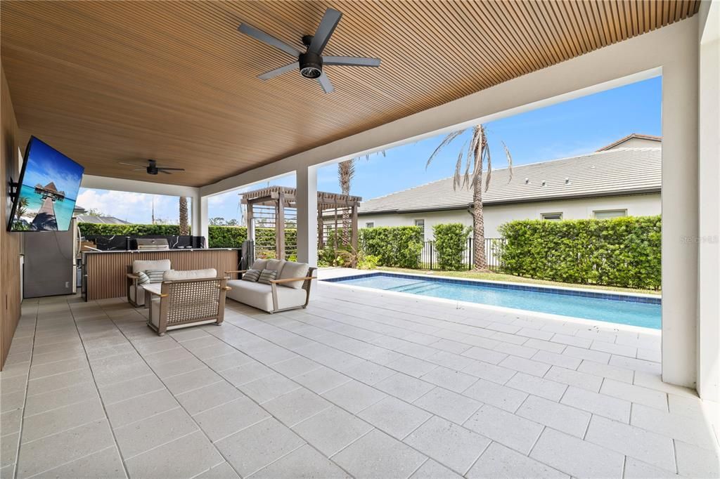 For Sale: $1,650,000 (6 beds, 5 baths, 4206 Square Feet)