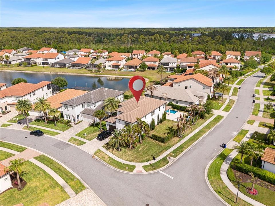 For Sale: $1,650,000 (6 beds, 5 baths, 4206 Square Feet)