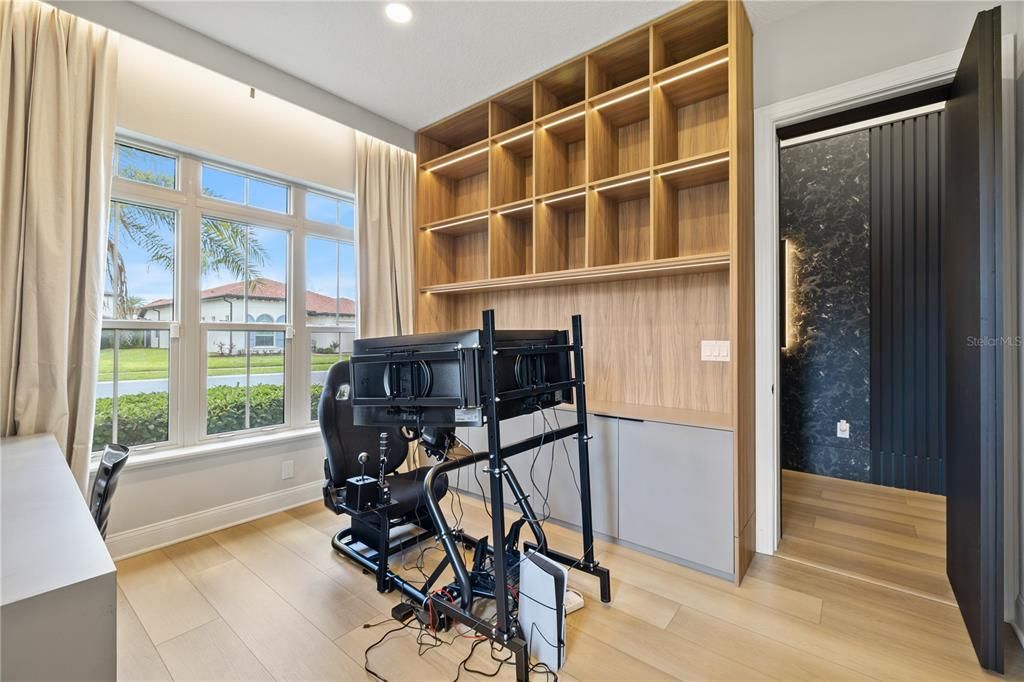 For Sale: $1,650,000 (6 beds, 5 baths, 4206 Square Feet)