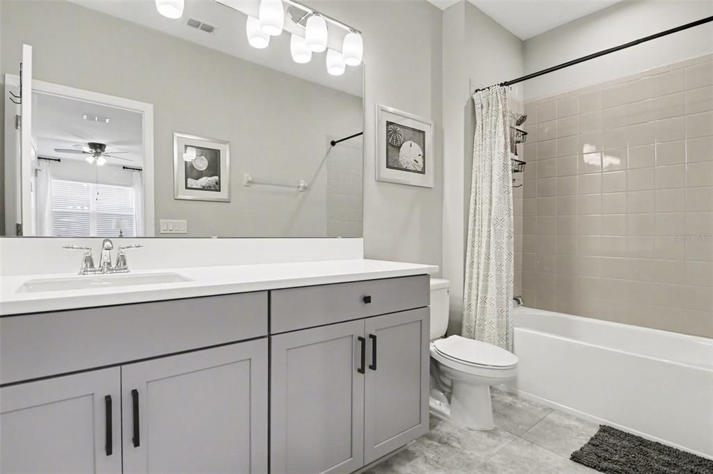 Active With Contract: $575,000 (4 beds, 3 baths, 2640 Square Feet)