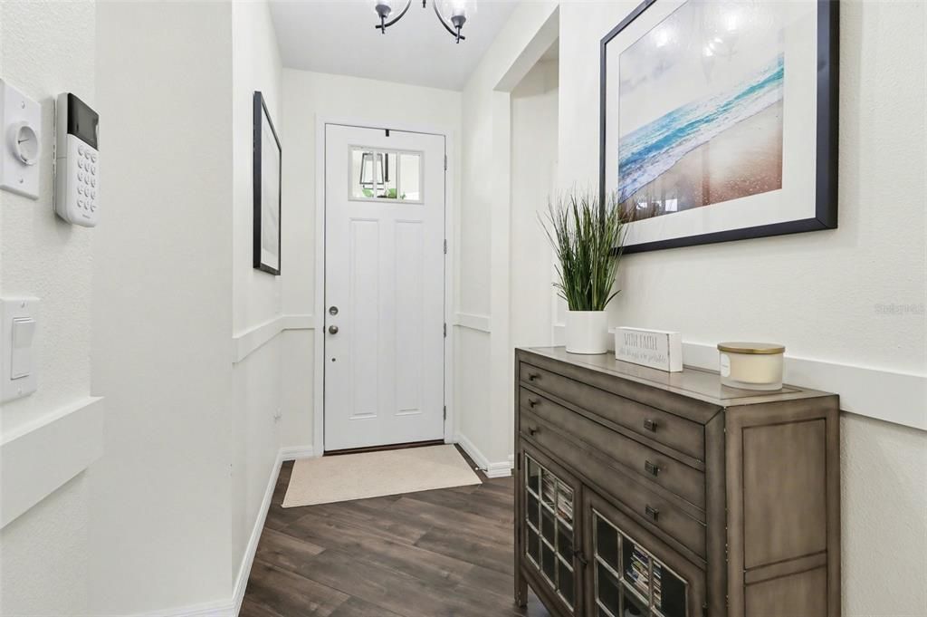 Active With Contract: $575,000 (4 beds, 3 baths, 2640 Square Feet)