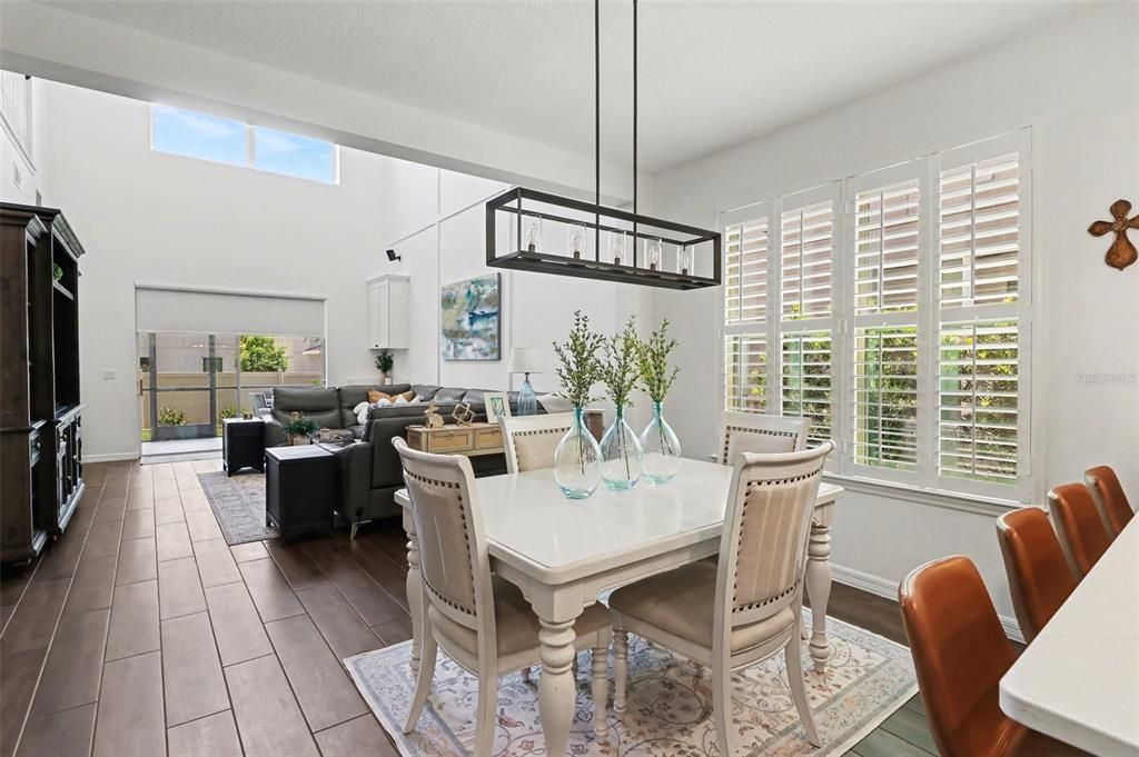 Active With Contract: $575,000 (4 beds, 3 baths, 2640 Square Feet)