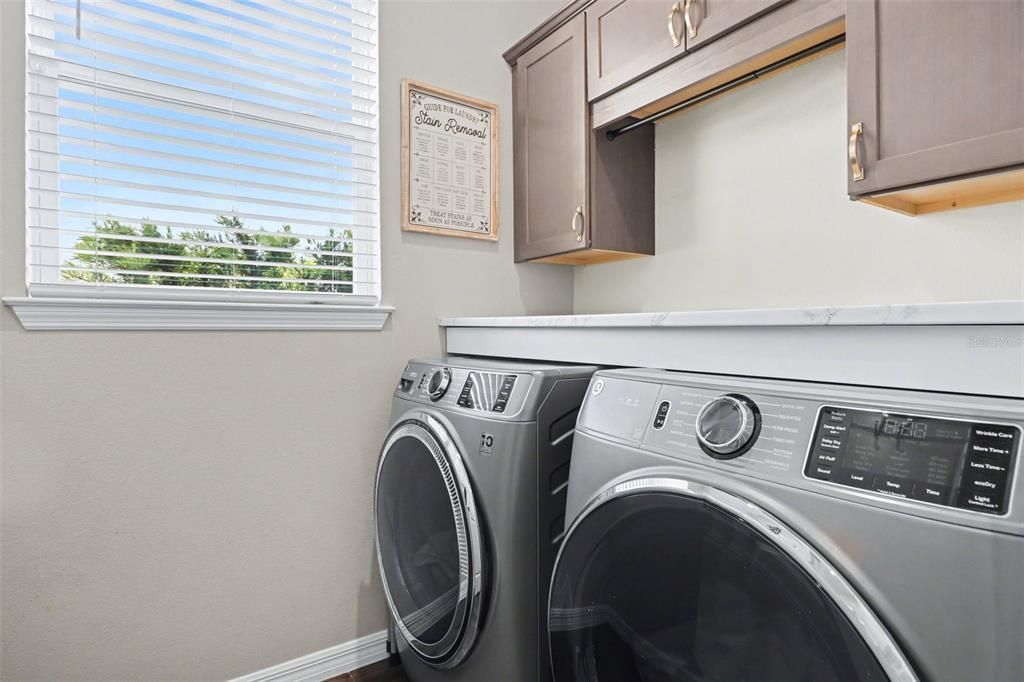 Active With Contract: $575,000 (4 beds, 3 baths, 2640 Square Feet)