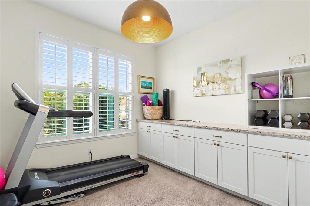 Active With Contract: $575,000 (4 beds, 3 baths, 2640 Square Feet)