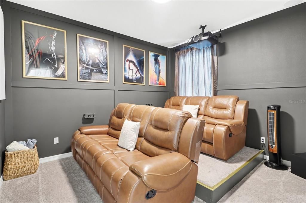 Active With Contract: $575,000 (4 beds, 3 baths, 2640 Square Feet)