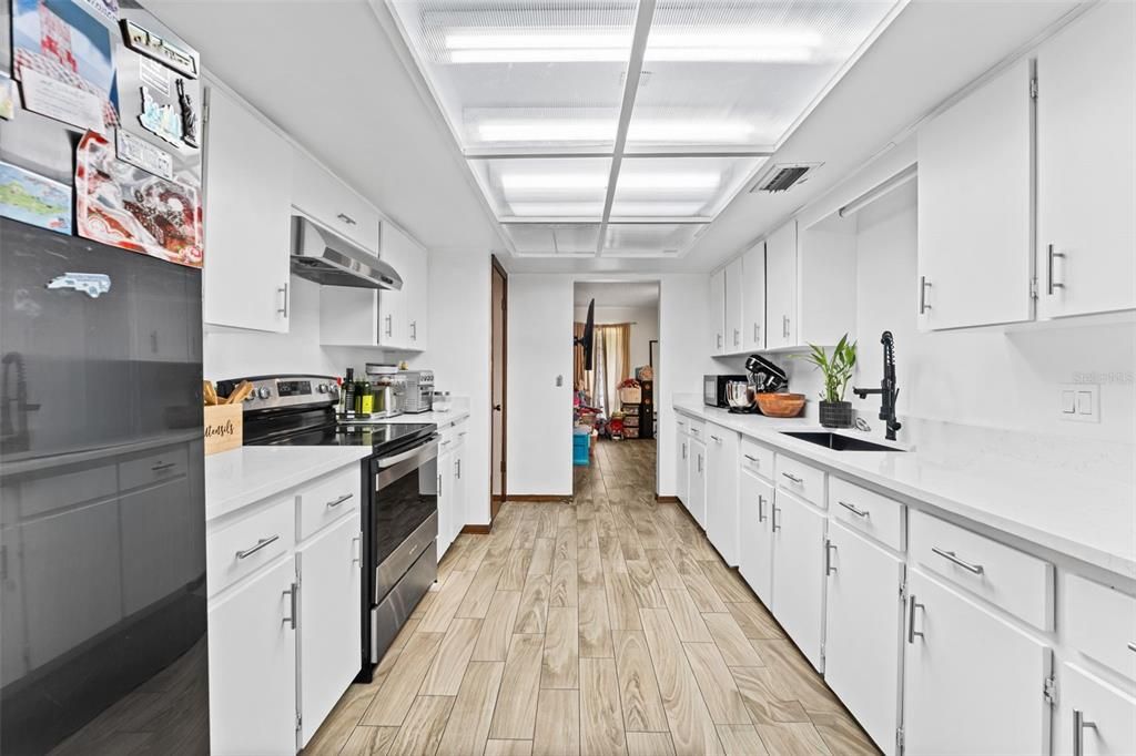 For Sale: $580,000 (3 beds, 2 baths, 2508 Square Feet)