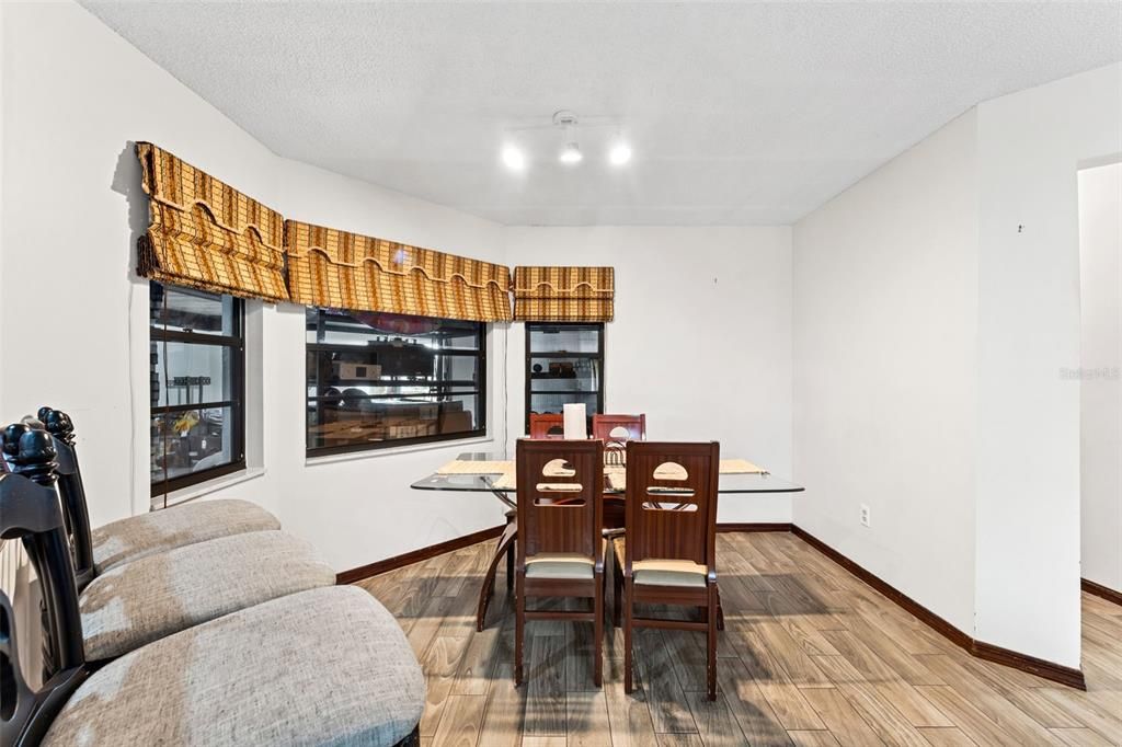 For Sale: $580,000 (3 beds, 2 baths, 2508 Square Feet)