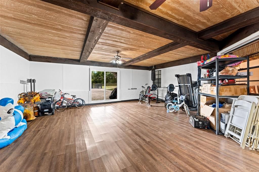 For Sale: $580,000 (3 beds, 2 baths, 2508 Square Feet)