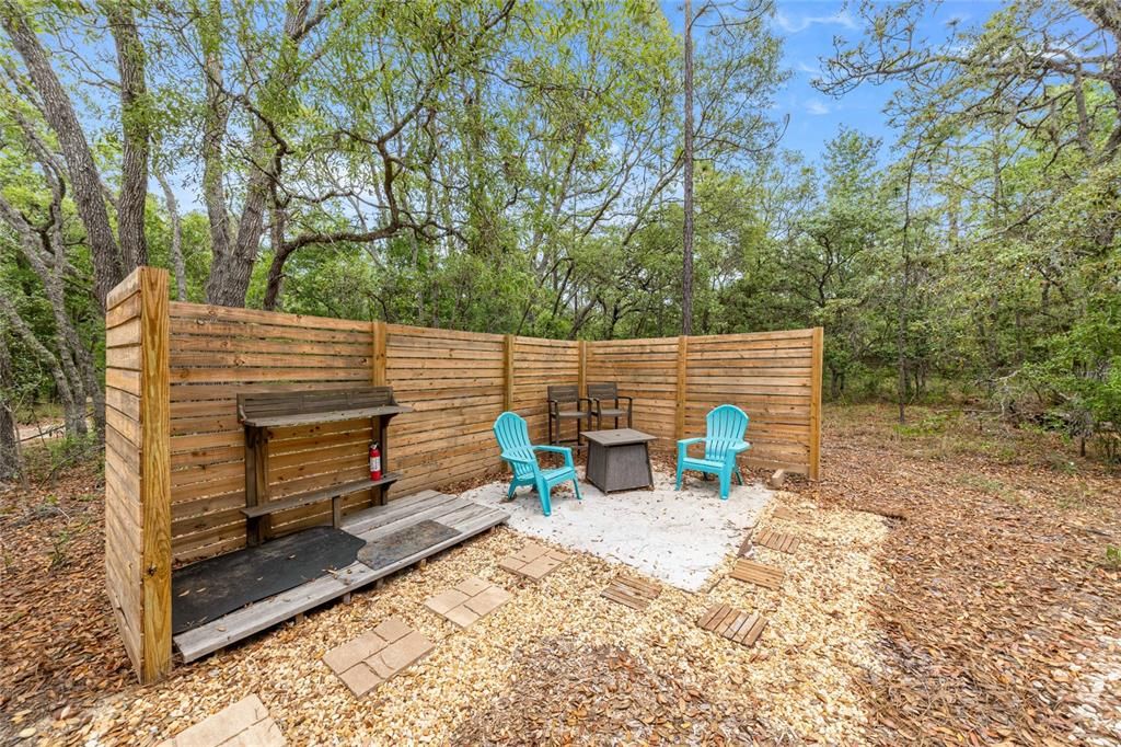 For Sale: $550,000 (1 beds, 1 baths, 477 Square Feet)
