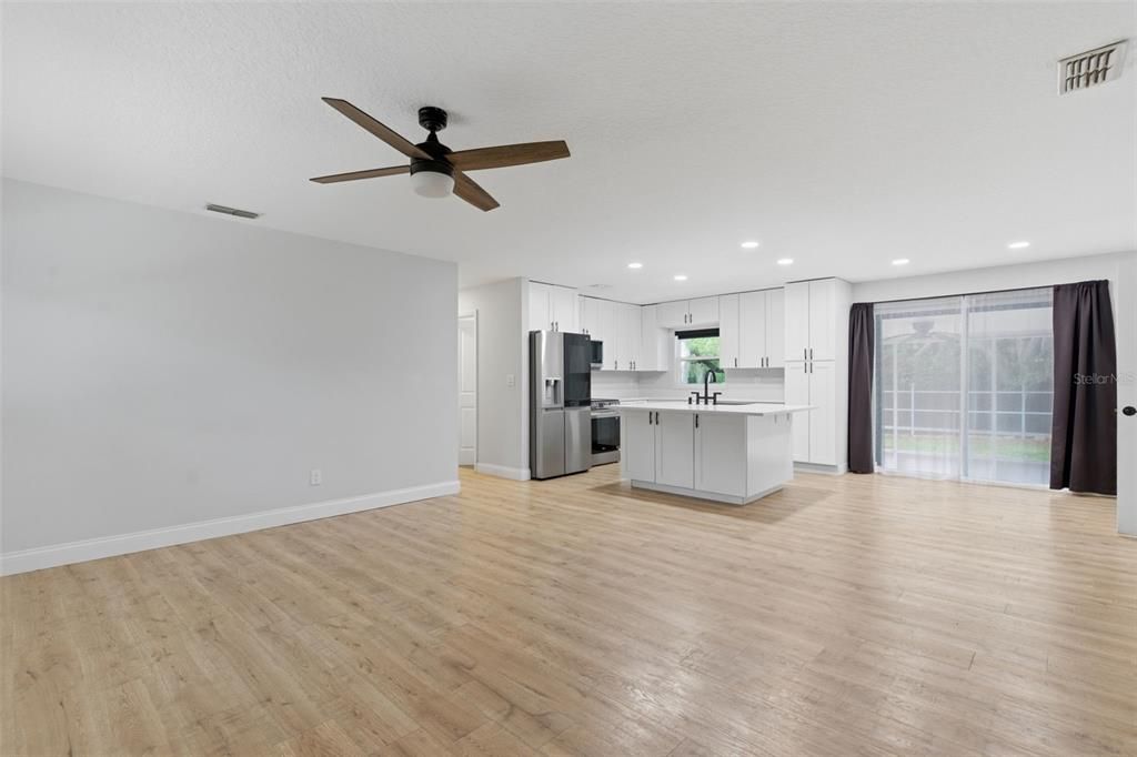 En Venta: $565,000 (3 camas, 2 baños, 1204 Pies cuadrados)